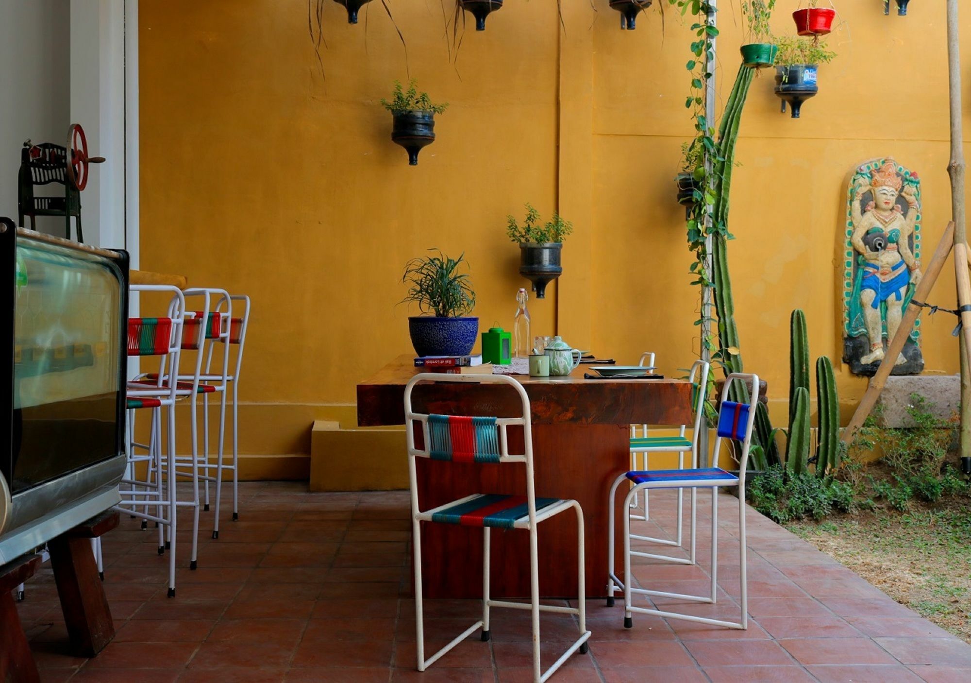 Bali Bee House Hotel เกอโรโบกัน ภายนอก รูปภาพ