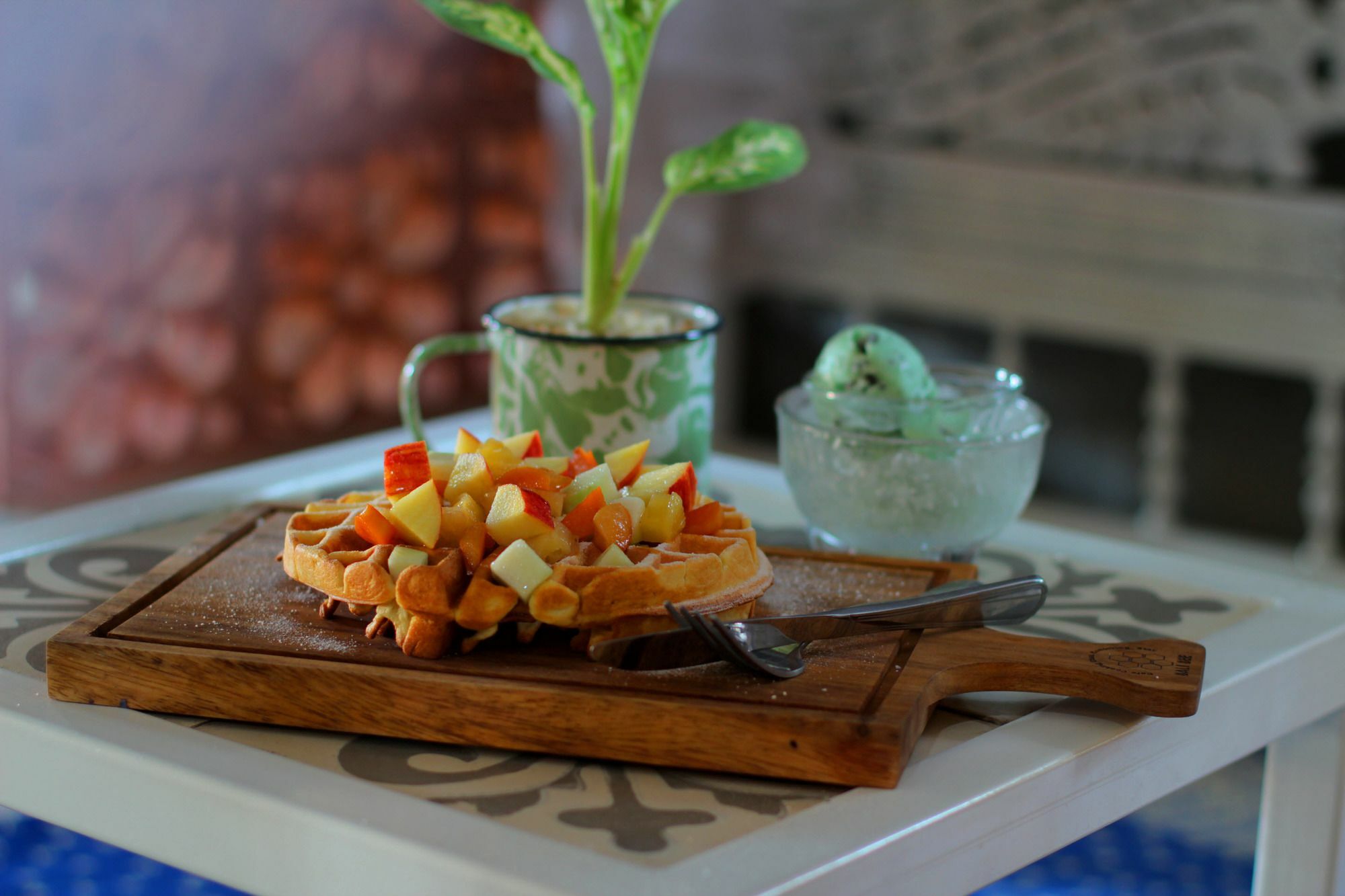 Bali Bee House Hotel เกอโรโบกัน ภายนอก รูปภาพ